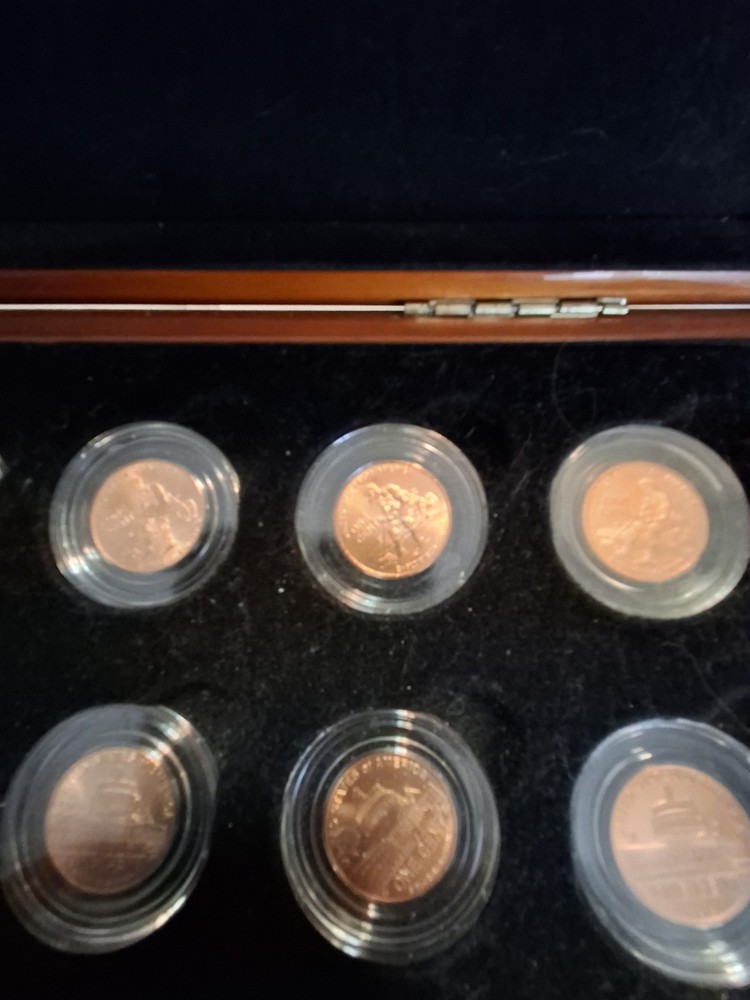 2009 Lincoln Bicentennial Small Cent Set Uncirculated RD in Display Case
