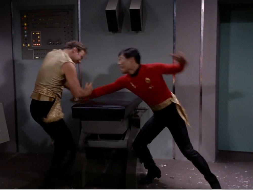 Mirror Mirror dagger - 1966 Star Trek