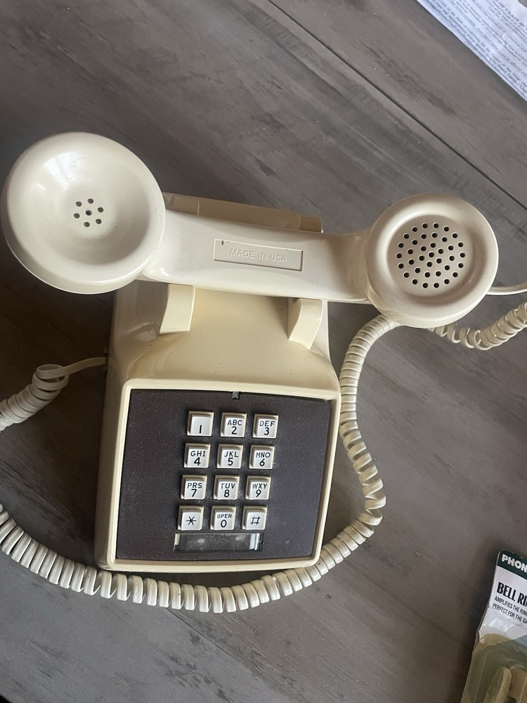 Comdial Single Line Telephone 2500-AS USA Made Vintage Push Button