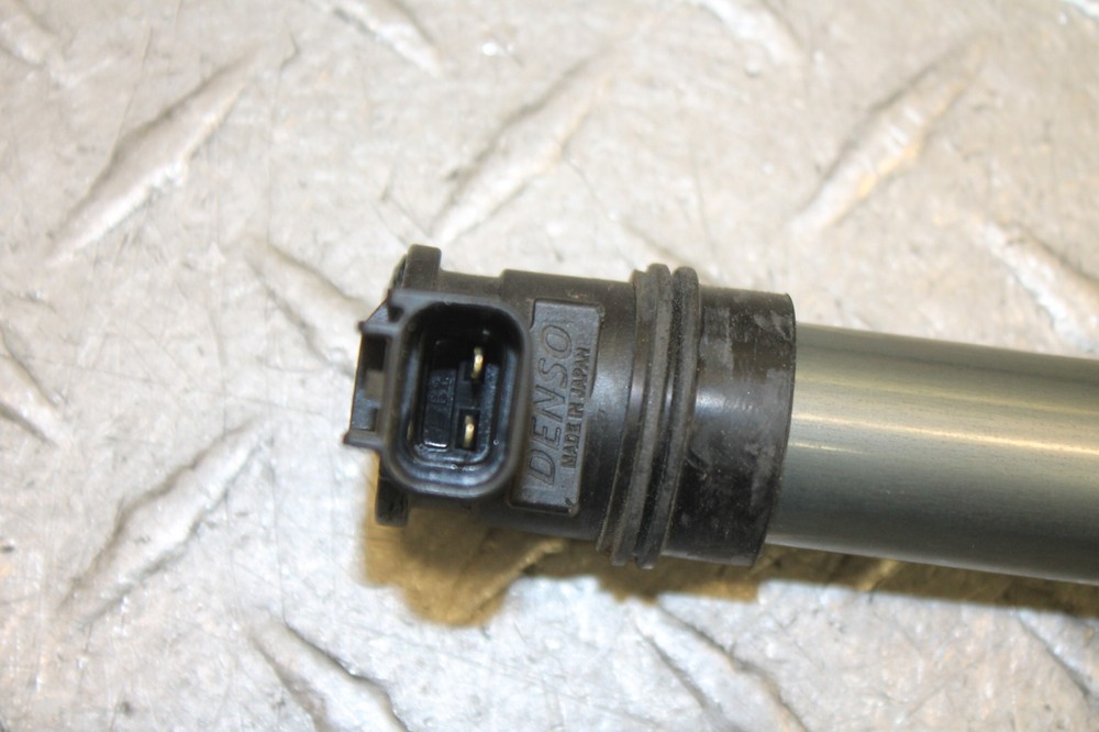 2009 HONDA CBR1000RR IGNITION COIL SPARK PLUG CAP