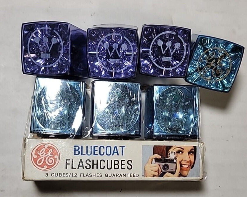 GE + Westinghouse Blue Dot Bluecoat Flashbulbs Flashcubes Lot