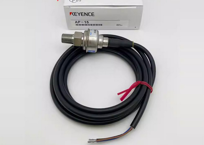 New in box Keyence AP-15 Pressure Sensor