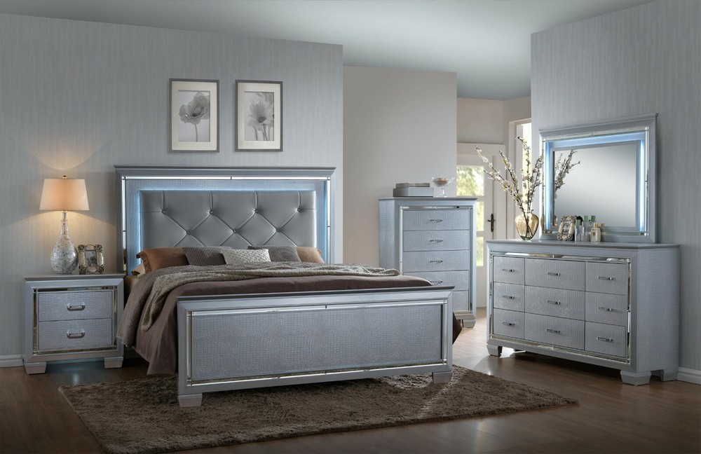 5pc Modern Beautiful Queen Size LED Upholstered Bed Set Silver Crocodile Finish