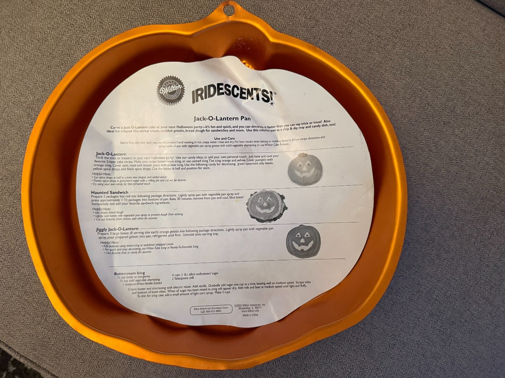 Wilton Vintage Pumpkin Cake Pan