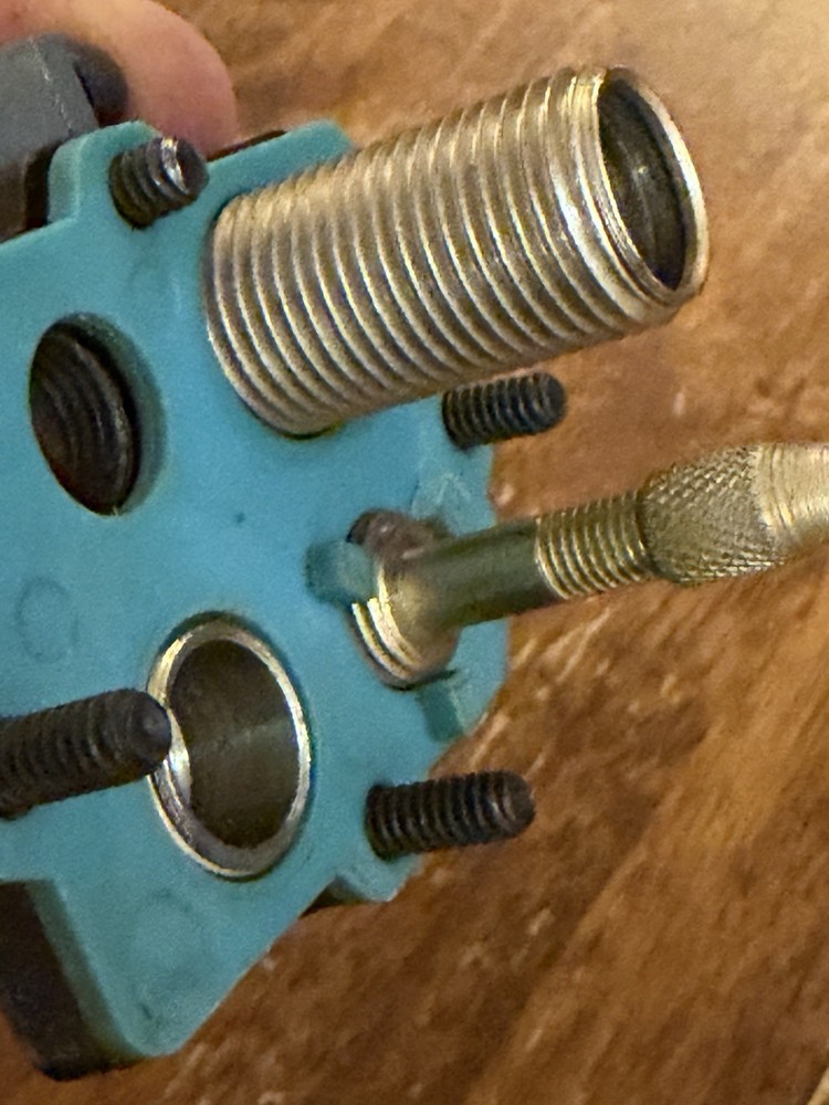 Dillon Precision Toolhead - Square Deal B #20113