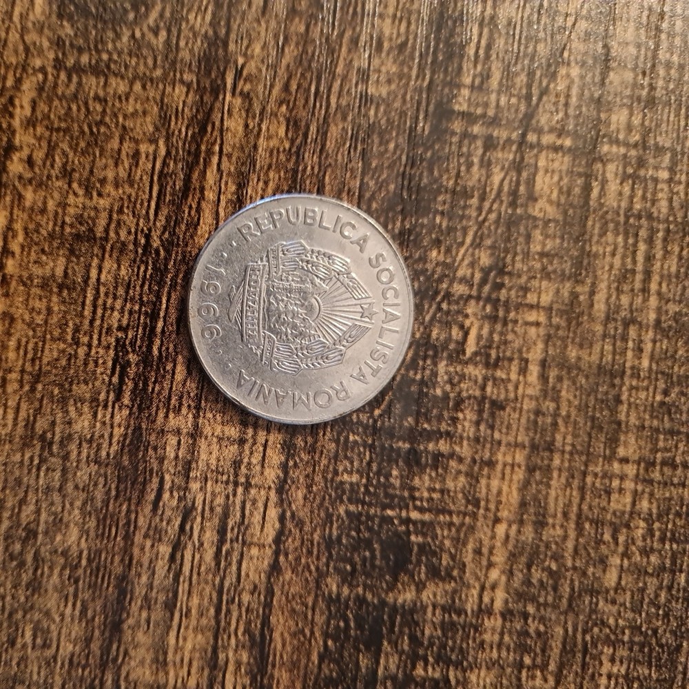 Romania 🇷🇴 1 Leu 1966 Xf