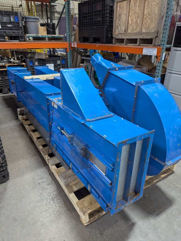 BUCKET ELEVATOR - 24' Universal Industries