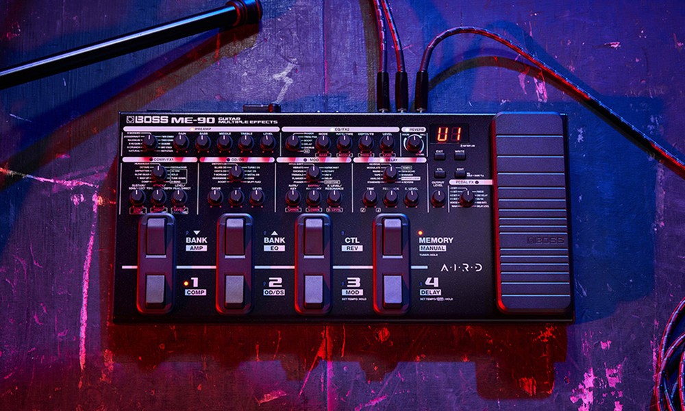 Boss ME-90 Guitar Multi-Effects w/ Instrument Cable