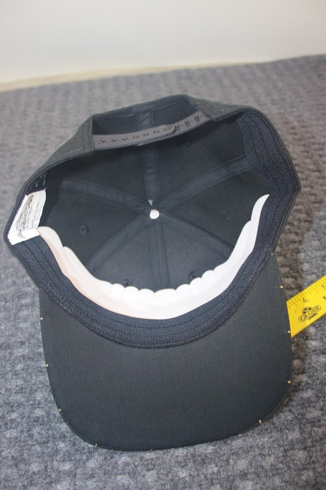 Marvel Spiderman Hat Cap Black Gold Symbol Web Snap Back One Size 6 Panel NEW