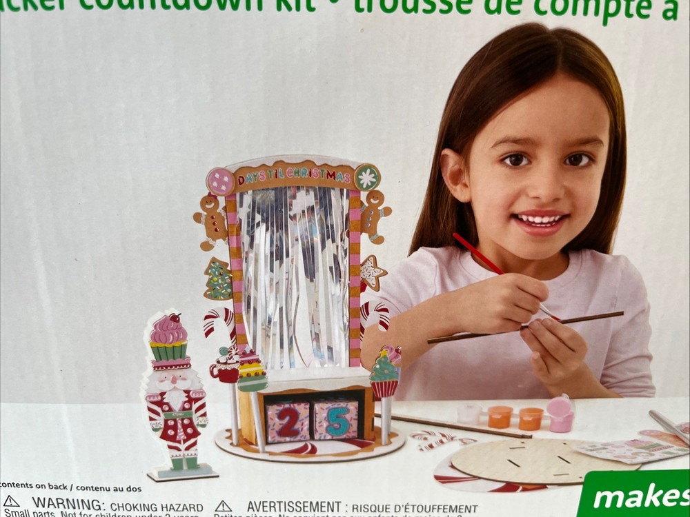 Nutcracker Countdown Kit. ages 6+. Christmas Craft. Creatology. New.