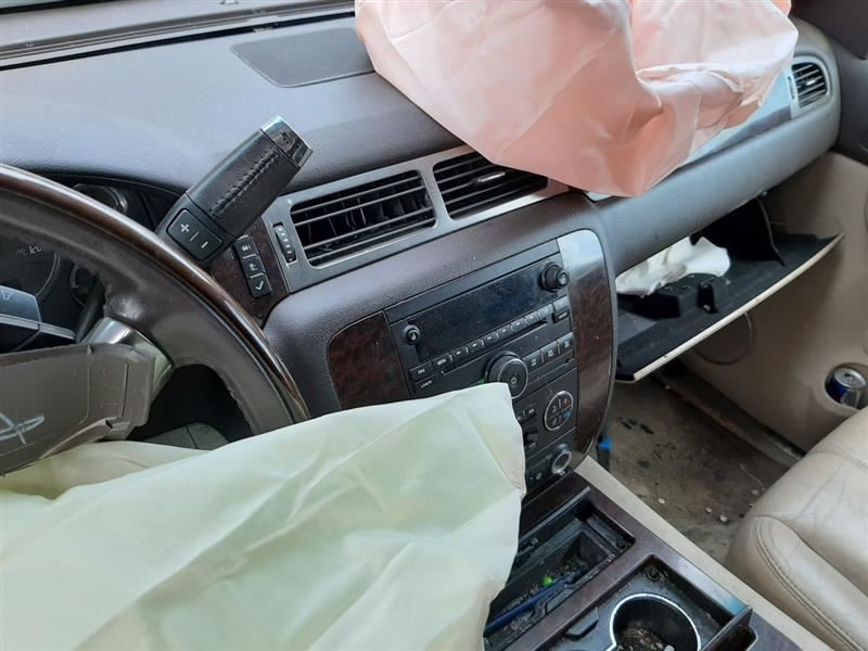 YUKON 2007 High Mounted Stop Light 541601