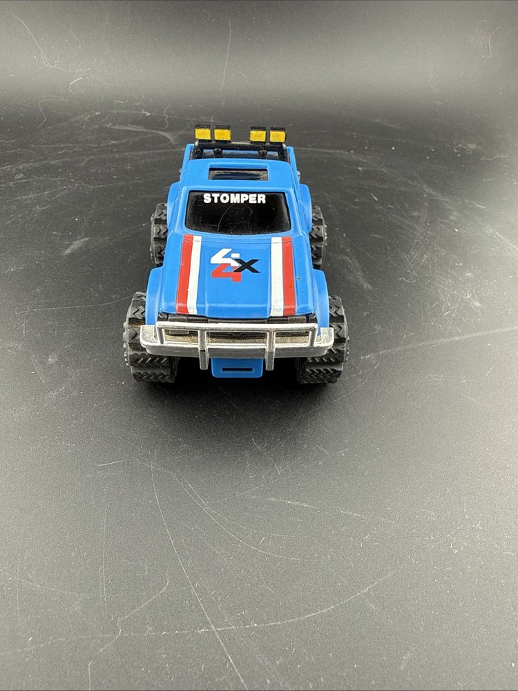 Nice SCHAPER STOMPER 4X4 Chevrolet Luv Runs Light Works