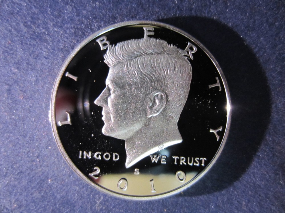 2010-S Silver Kennedy Half Deep Cameo Mirror Proof Upper Grading Range