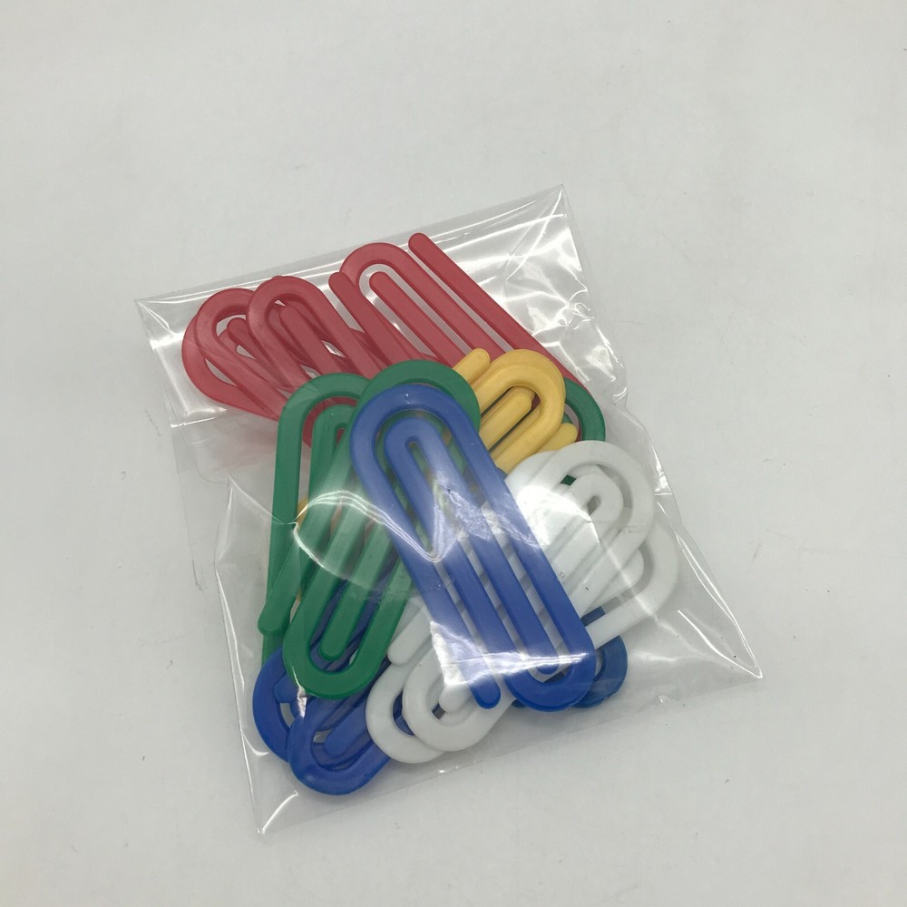 Oversized Plastic Paper Clips 16-pack