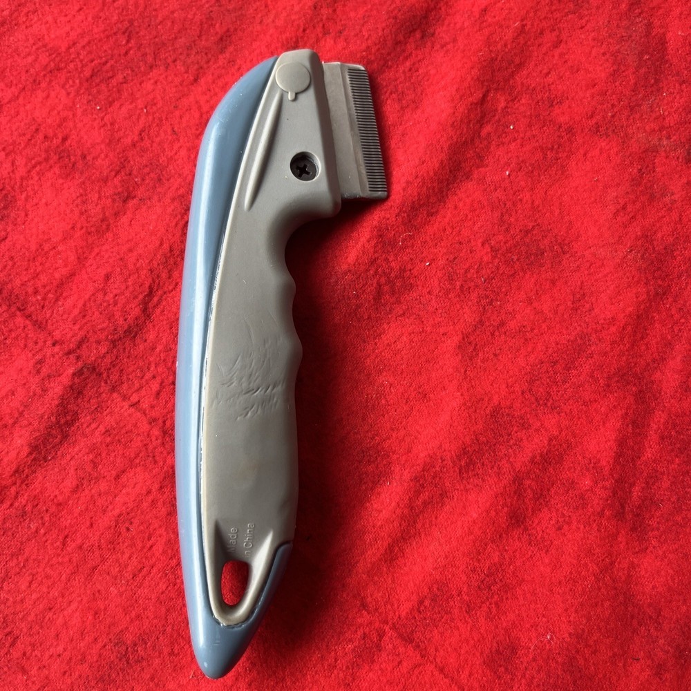 Shed Ender Professional De-Shedding Tool (t66)