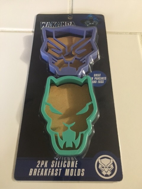 Wakanda Forever 2-Pack Silicone Breakfast Molds
