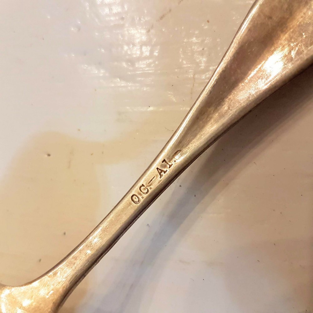 Oneida Community One Shell Sugar Spoon Silver Plate Scroll Handle O.C.A1 retired