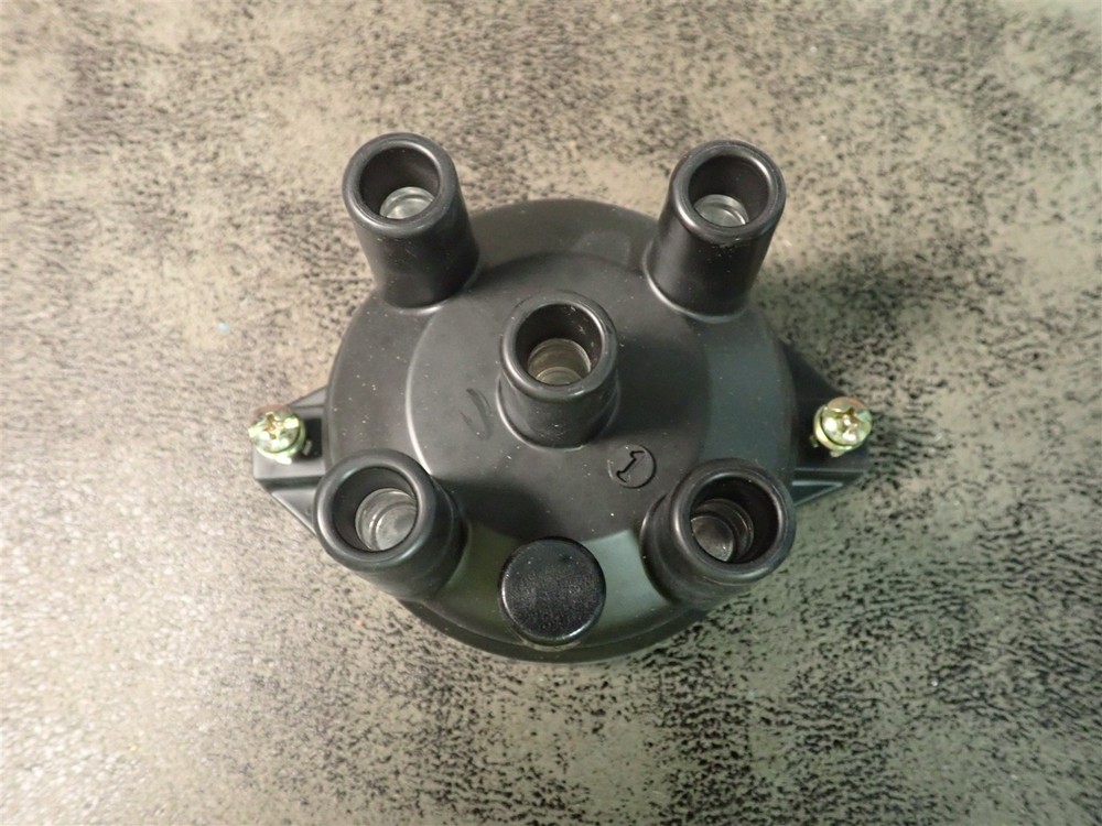 NEW WVE 5D1126 Distributor Cap (SS47)