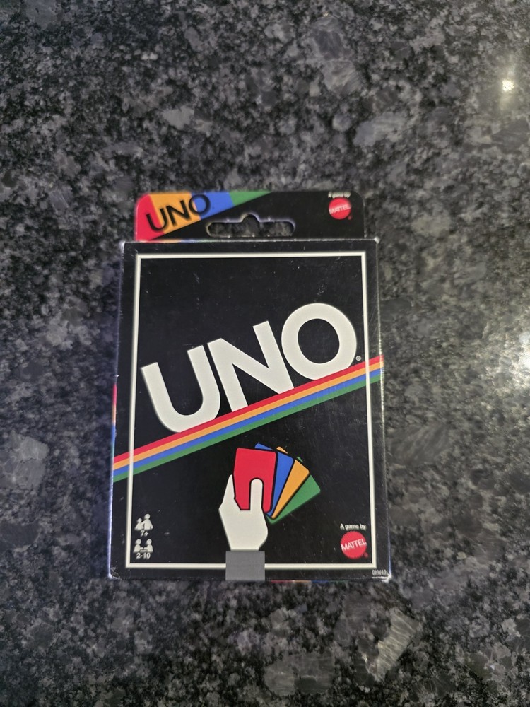 UNO Card Game (Mattel Games EUC, 2014)