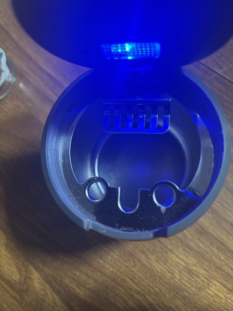 Smokezilla Light Up Ashtray & Accessories