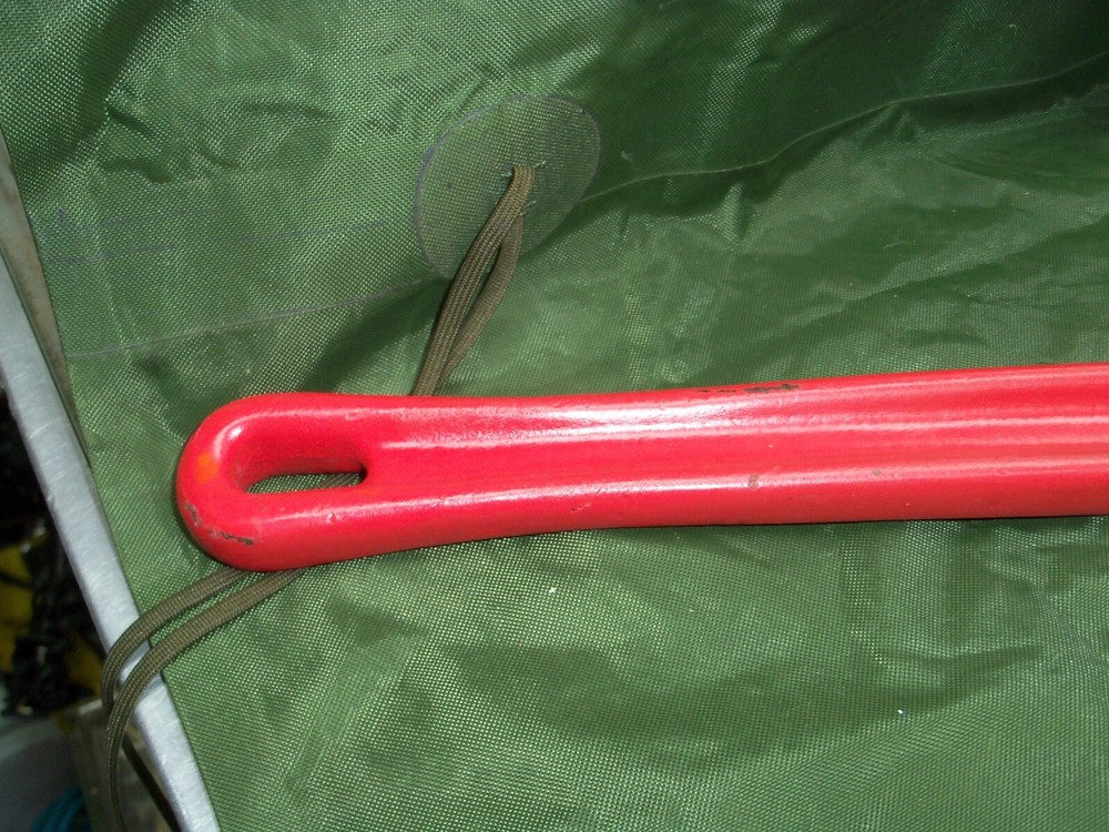RIDGID 24" HEAVY DUTY PIPE WRENCH