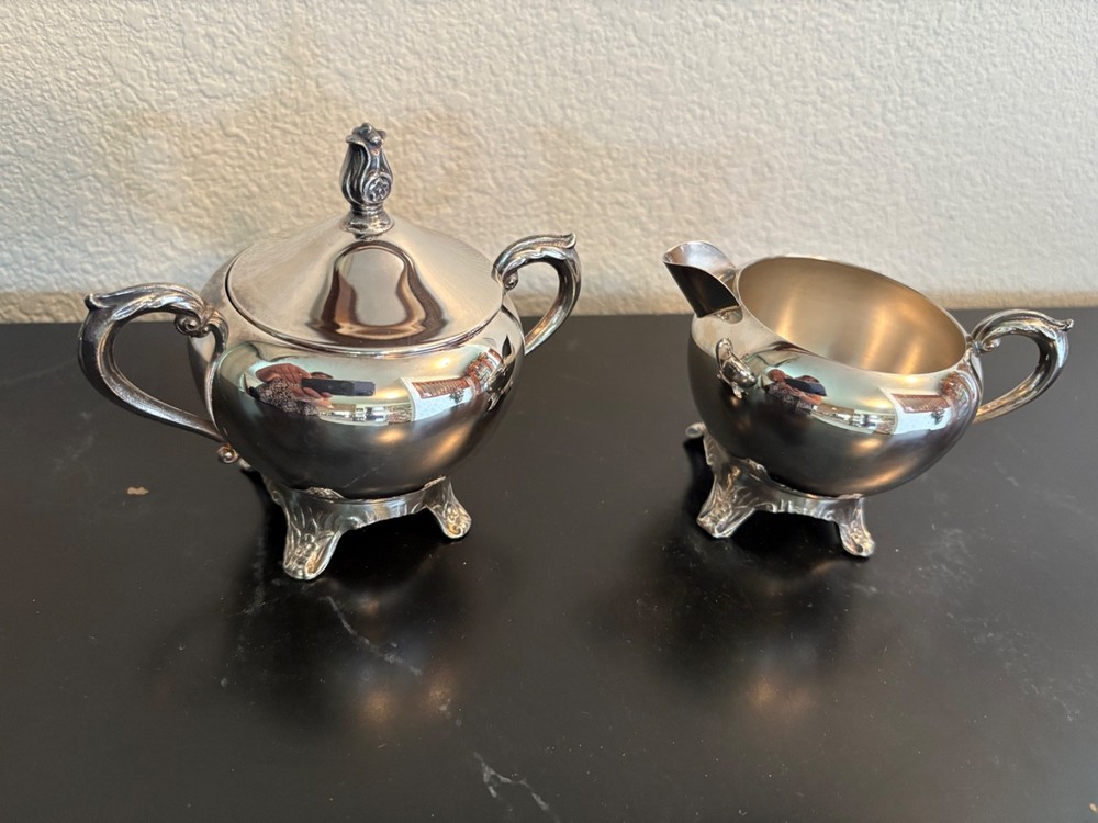 Vintage FB Rogers Silver Cream and Sugar Footed Set with Lid