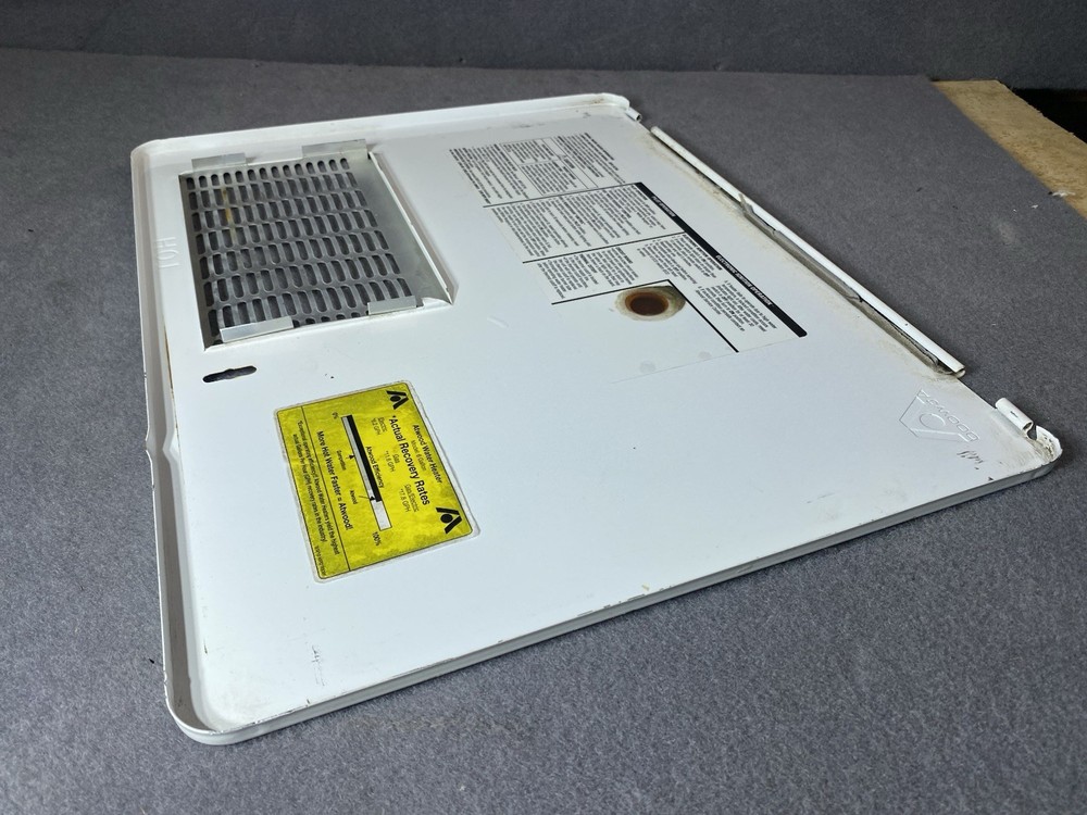Motorhome Atwood RV WATER HEATER 18"x15" White Door Used