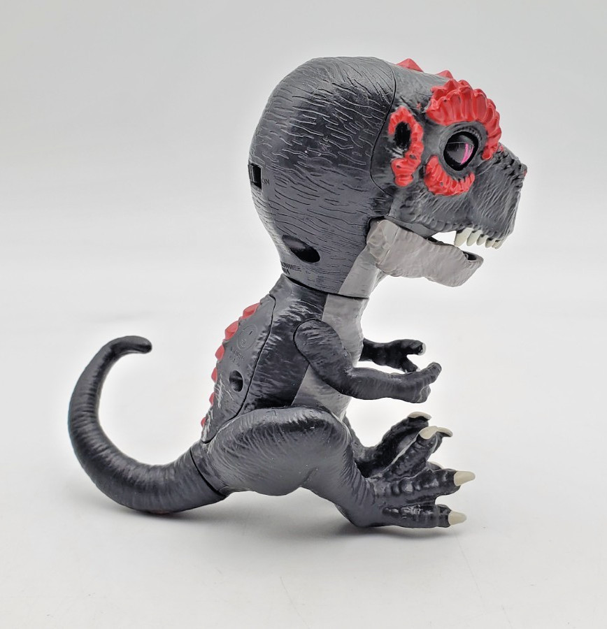 Fingerling Untamed Interactive Dinosaur Figure Jailbreak T-Rex Red/Black Tested