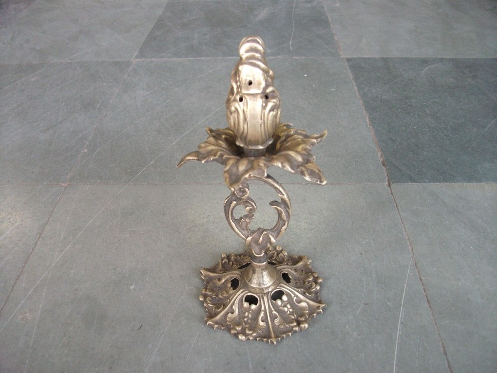Vintage Brass Handcrafted Solid Unique Shape Engraved Dhoop Stand