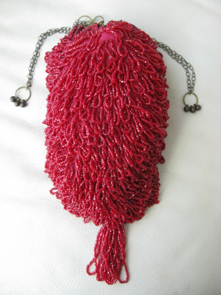 Antique Fringed Candy Apple Red Bead Drawstring Flapper Purse