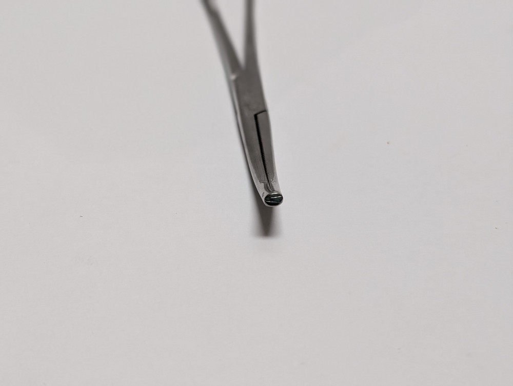 4 pcs. Assorted Forceps JARIT 105-196 CODMAN 32-4121 (USED).