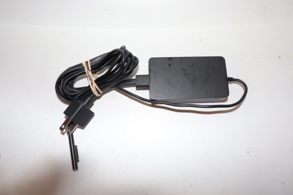 Microsoft Surface Genuine Power Adapter Charger AC Model 1625