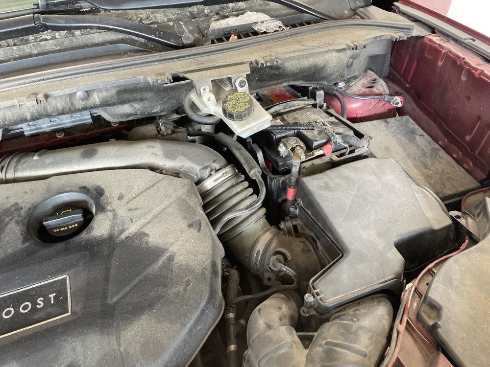 Complete Console Front Floor Fits 15-16 MKC 1048773