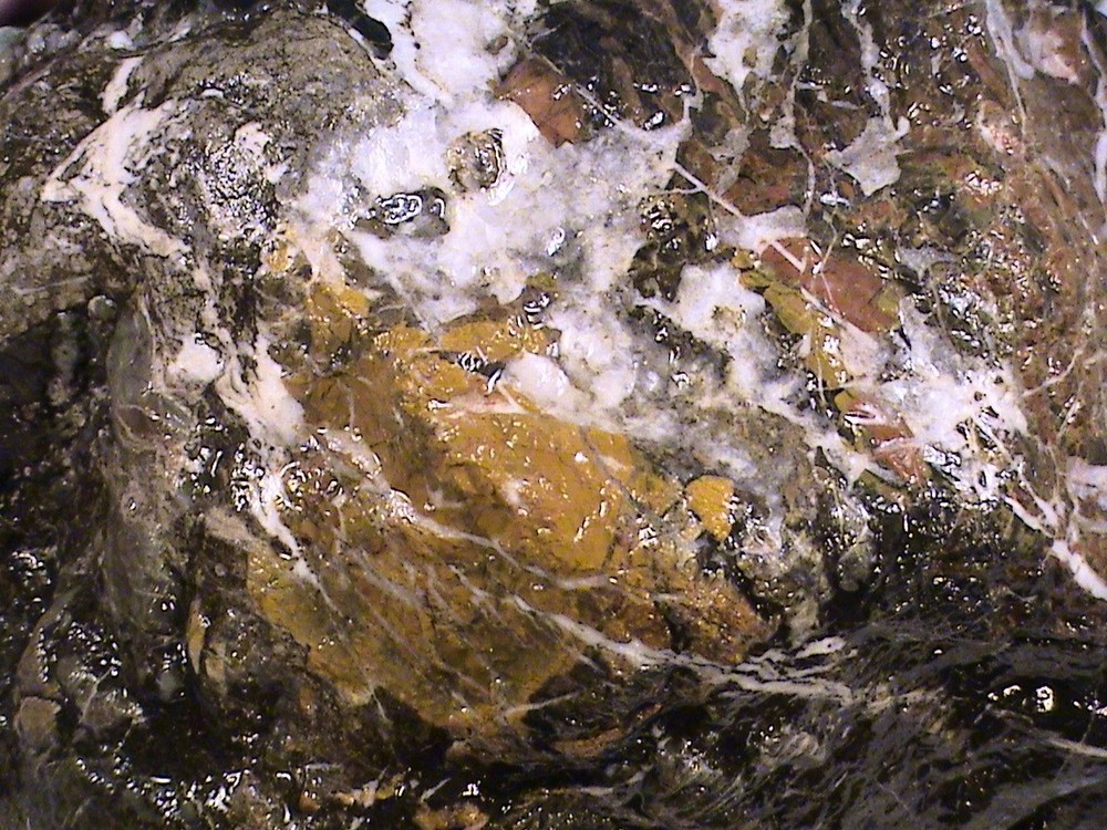 Chalcedony Black Lightning Jasper Agate, Lapidary Gemstone, 11 LBS, 2 OZ, #334