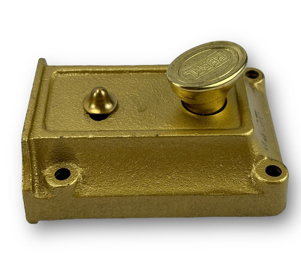 SEGAL Iron Deadbolt and Night Latch