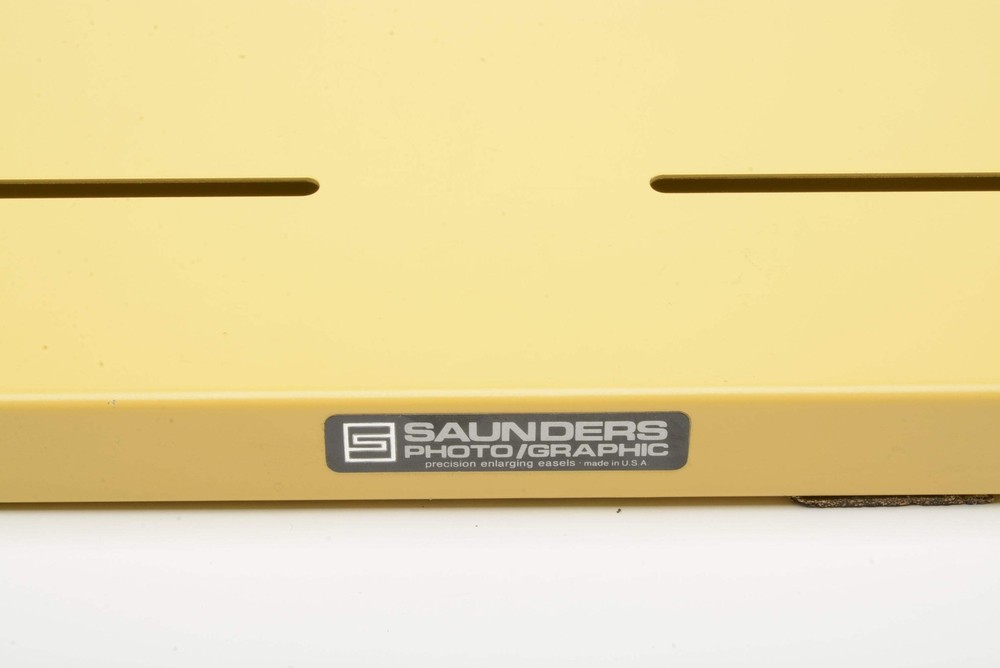 Saunders 11x14" borderless easel, very clean, barely used