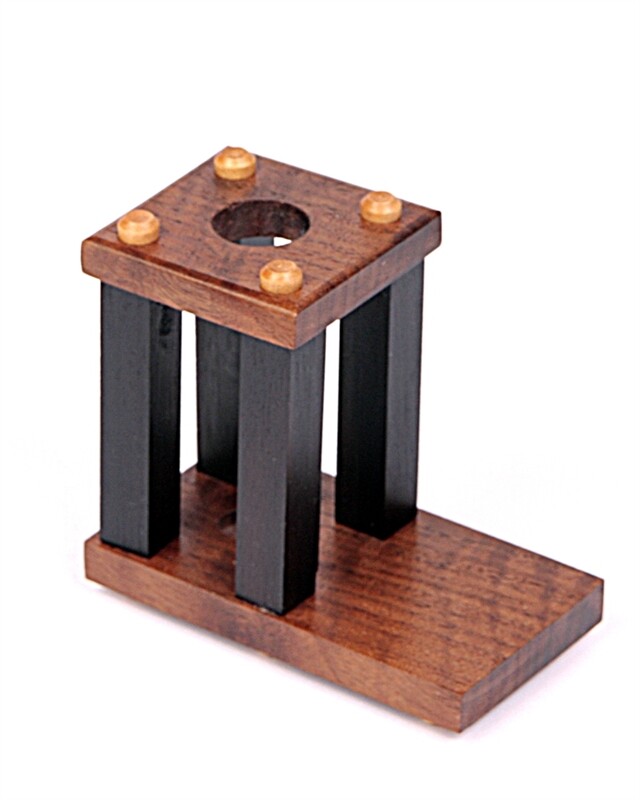 Lanier Pens - Walnut and Ebony Upright Stand - 1 Pen