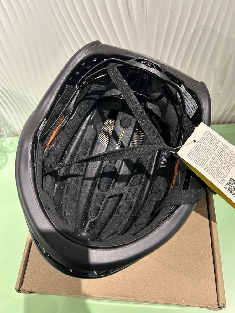 Game Changer 2.0 MIPS Helmet - Black