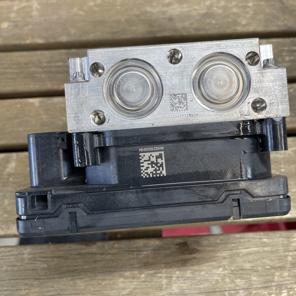 2023 Harley Davidson RH1250 Sportster ABS Controller Module System Pump