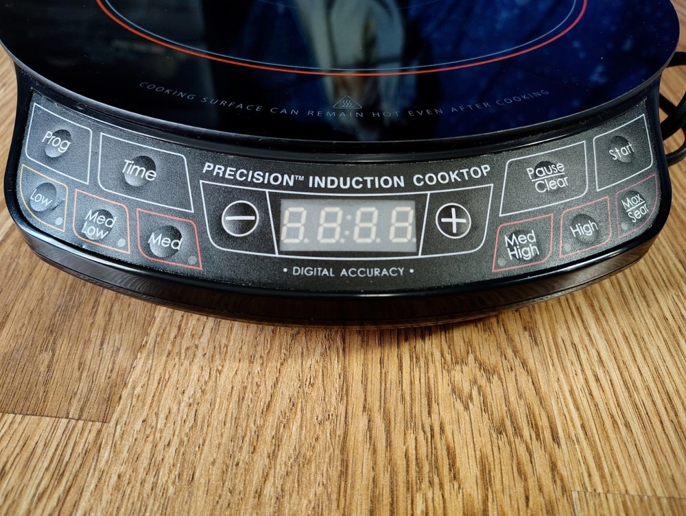Precision Induction Cooktop by Hearthware ( Original NuWave ) - Tested & Working