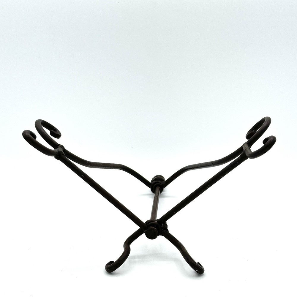Decorative Black Metal Display Easel 9 Inches Tall