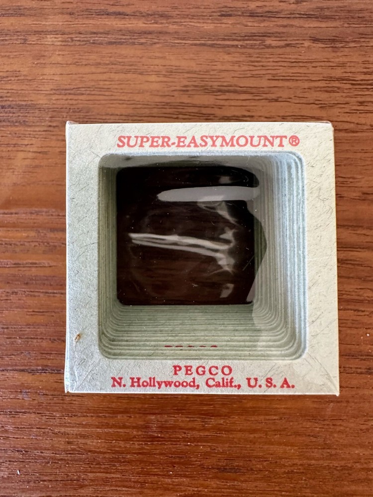 Vintage Slide Mount PEGCO "Super Easymount" 2"x2" Sealed 20 Count