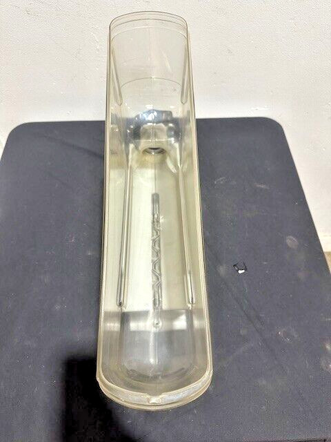 GRAVITY-FED BULK BIN FOOD, CEREAL, CANDY BEAN PET COFFEE GRAIN DISPENSER
