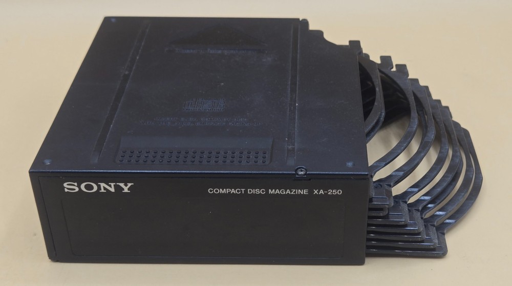 Sony Compact Disc CD Magazine XA-250 10 Disc Changer, EUC