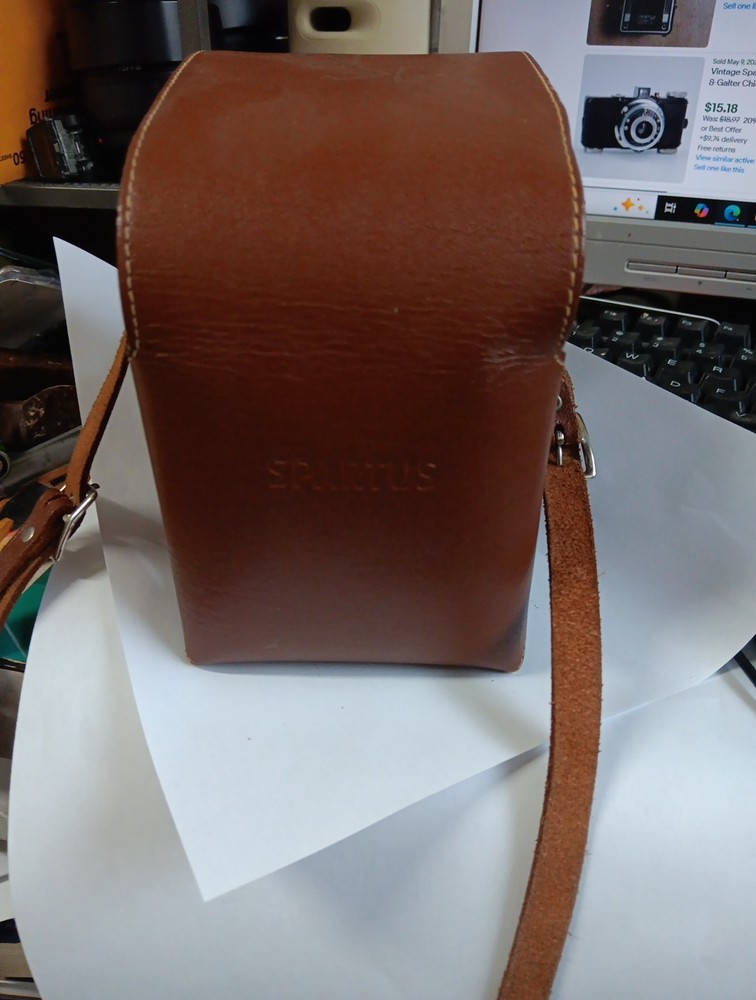 Spartus Full-Vue Camera Plus Carrying Case