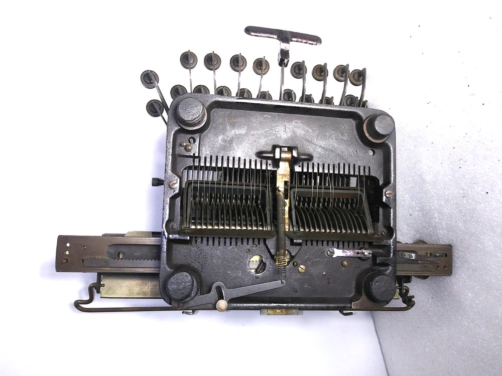 Rem-Blick Typewriter Plus Case RARE !!