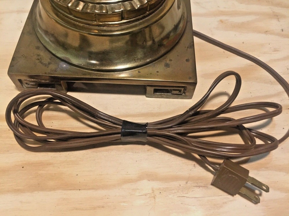 Art Deco Thick HEAVY solid CAST brass table lamp