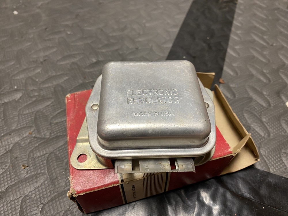 Electronic Voltage Regulator GR-540