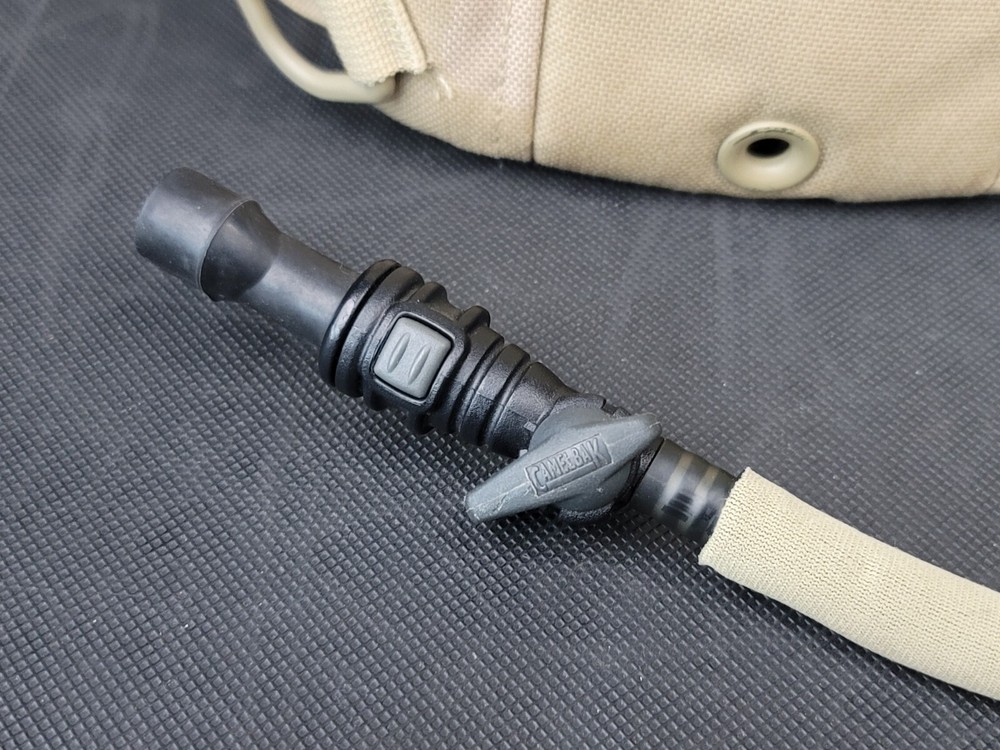 CamelBak Maximum Gear Desert Camo Thermobak