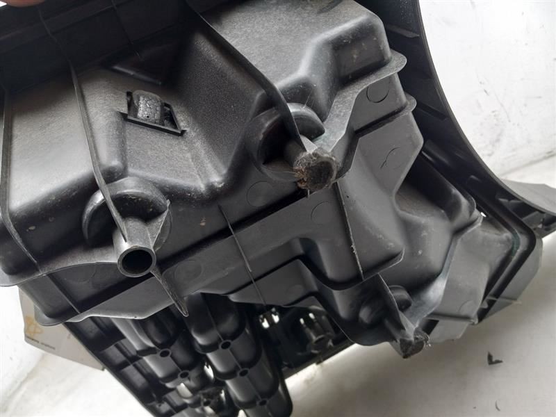 12 LEXUS RX450H JACK AND TOOL KIT